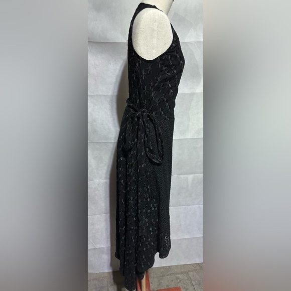 Boston Proper Embroidered Eyelet Fit & Flare Wrap Dress Asymmetrical Black Sz 6 - Picture 3 of 7